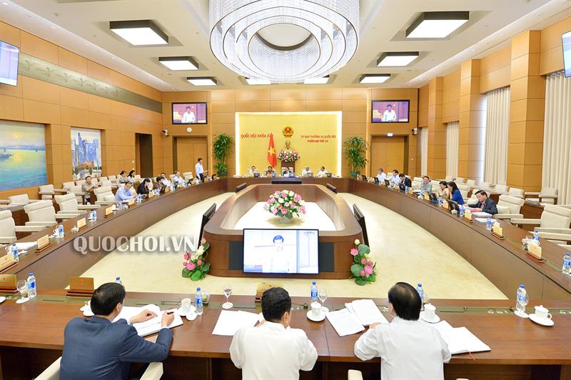 UBTVQH cho ý kiến về dự thảo báo cáo tổng hợp ý kiến, kiến nghị cử tri gửi đến kỳ họp thứ 7 Quốc hội Khóa XIV